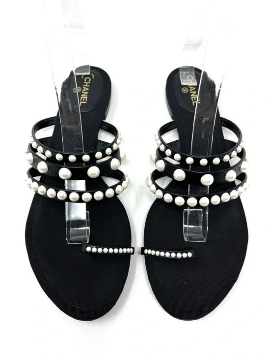 Chanel CC Logo Black Leather White Pearl Pearls Flat Strappy Sandals Slides 39.5 - Picture 9 of 9